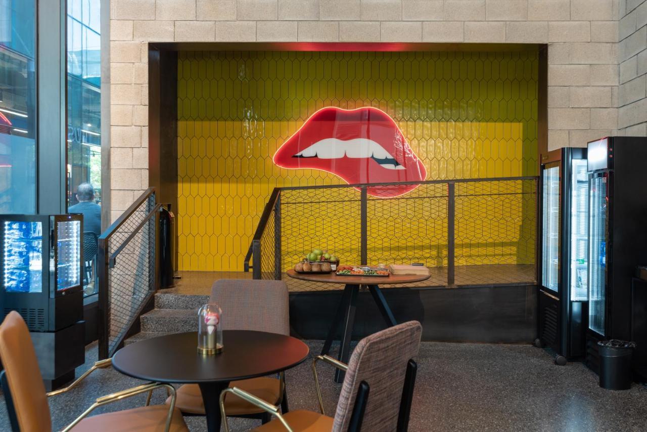 Play Midtown Hotel Tel Aviv Exterior photo